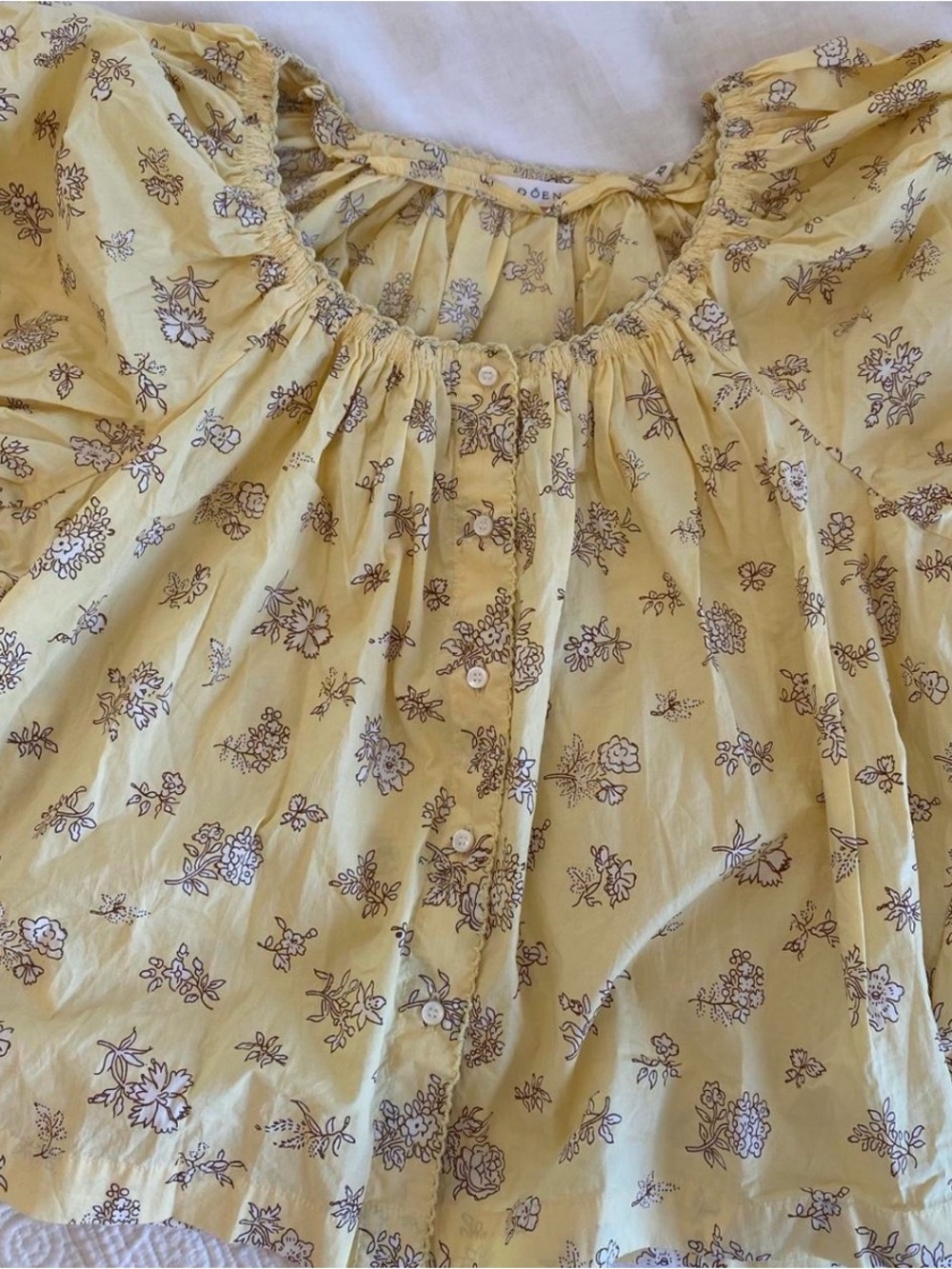 Doen Tennessee Yellow Floral Puff-Sleeve Button Front Top